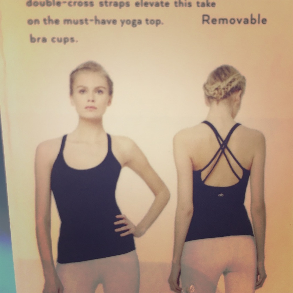 Tank with removable bra cups